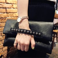 Faltbare Damen-Clutch mit Nieten aus PU-Leder, Modische Umhängetasche mit Kette, Schwarze Schultertasche und Geldbörse