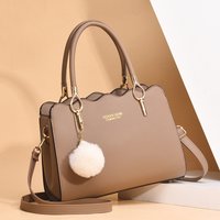 Yogodlns femmes sacs à main dames grand Sac fourre-tout femme sacs à bandoulière carrés Bolsas Femininas Sac en cuir PU Hairball Sac à bandoulière