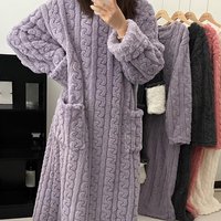 Winter Coral Velvet Sleepwear Long Sleeve Double Pocket Warm Bathroom Bathrobe Nightgown Skin Friendly Soft Bathroom Pajamas