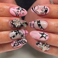 24pcs Sweet Cool False Nails Pink Glossy Pink Almond French Style Spicy Girl Press On Nails Y2k Metal Star Decor Charm Fake Nail