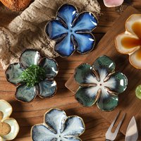 Petal-shaped Dipping Sauce Multi-color Small Plate Luxury Holiday Gift Salad Vegetable and Fruit Ceramic Plate Kitchen Tableware