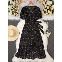 V-Neck Lace-Up Short Sleeve Dress Women's Stylish Adjustable Waist Polyester Knitted Summer Dress Casual Outfit for Ladies