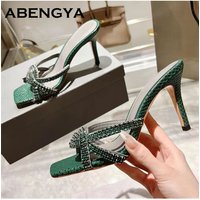 Blingbling Rhinestone Flip Flops Women Square Toe Flat Crystal Slippers Fashion Party Mules Summer Beach Slides Shoes Femininas