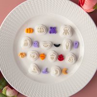 Halloween Series Mini Polymer Clay Cutter DIY Bat Hat Pumpkin Ghost Shaped Clay Cutting Molds for DIY Earring Jewelry Hand Tools
