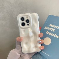 Pearl White Bubble Wave Curly Edge Case For 17 Air 16 13 14 12 11 15 Plus Soft Silicone Glossy Phone Cover Shell