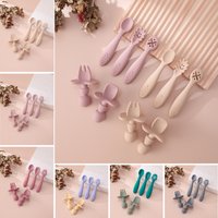 Color Kids 5PCS Cute Baby Learning Spoon Set Toddler Feeding Utensils Silicone Teether Training Cutlery BPA Free Tableware