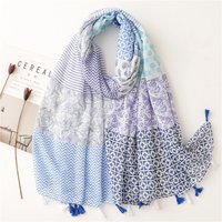Soft Thin Scarf 100% Viscose Women Aztec Patchwork Floral Tassel Shawls and Wraps Female Muslim Hijab Bufanda Sjaal 2023 Fashion