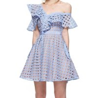 2026 Spring New Slanted Shoulder Lace Slim-fitting and Thin Hip-wrapped Dress