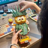 Garfield Building Block Statue of Liberty Children Cartoon Animation Assembly Toy Pharaoh Model Desktop Ornament Collection Gift