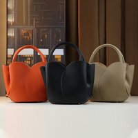 Solid color, simple, atmospheric, fashionable handbag, mother bag, tulip bag, versatile daily commuting crossbody bag