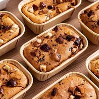 High Temperature Cake Muffin Cups 50 Pcs Square Crimped Liners Ideal for Home Party Baking Decoration