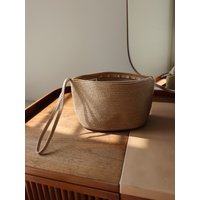 Spring summer travel straw woven cosmetic bag solid color woven storage bag outdoor portable casual beach bag hand bag