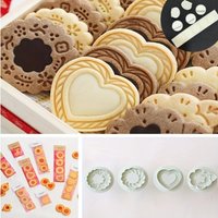 4pcs 3D Heart & Flower Cookie Cutter Mold Set Jam Sandwich Cookie Molds for Baking Valentine's Day Christmas Easter DIY Biscuit