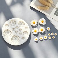 Daisy Wild Chrysanthemum Flower Silicone Sugarcraft Mold Fondant Cake Decorating Tools Candy Clay Cupcake Chocolate Baking Mold