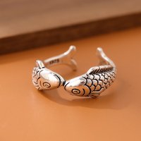New Retro 925 Sterling Silver Jewelry Thai Silver Fashion Small Goldfish Pisces Fish Kiss Animal Elegant Opening Rings R143