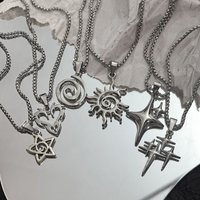 6Pcs Y2K Star Sun Spiral Pendant Necklace Set Silver Tone Gothic Thorn Heart Star Chain Necklaces for Punk Streetwear