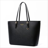 Fashionable Large Capacity Tote Bag for Women with European and American Style
