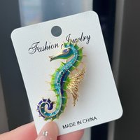1PC Vintage Enamel Rhinestone Seahorse Brooch Pins for Women Man Colorful Animal Casual Party Office Brooches Jewelry Gifts
