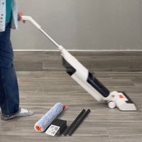 Zestaw akcesoriów czyszczących do ILIFE W90 zawiera ściereczkę do mopa, filtr, gumową skrobaczkę i szczotkę boczną do podłóg twardych.
