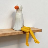 Hand Carved Wooden Seagull Figurine with Movable Legs Cute Duck Statue Bird Ornament Home Decor Shelf Sitter Birthday Gift