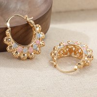Shiny Bright Metal Floral Carving Pattern Hoop Earrings For Women Fashion Two Tone Design Earrings Banquet Temperament Jewelry