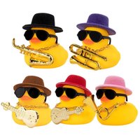 Car rubber duck dashboard decoration With Squeak Yellow Duck Car musical Duck Dashboard Ornament Car Accessories