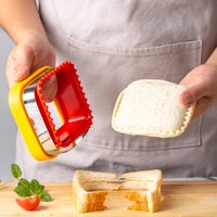 1PC Sandwich cutter and sealer; children's vegetable cutter; sandwich maker; lunch box; bento box; DIV lunch