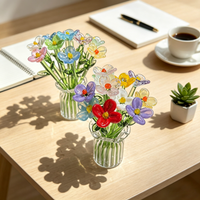 2027 Blumenstrauß Glasblumen-Ornament Kreative Mini-Tischdekoration Handgefertigter Glasblumenstrauß Kleine Glasvase Künstliche Blumen Geschenk