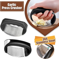 Handheld Press Garlic Crusher Stainless Steel Garlic Mincer Easy-Squeeze Garlic Crusher Smashing Tool Kitchen Accessories