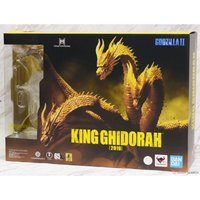 New Products in Stock BANDAI Original S.H.MonsterArts King Ghidorah (2019) Special Color Version, Collectible Action Figure