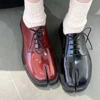 2026 Classic Split Toe Loafers Women Brand Design Fashion Flats Man Tabi Ninja Lace-up Casual Shoes Chunky Platform Pumps Mujer