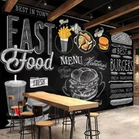 Maßgefertigte Wandtapete Tafelbemalung Handgemaltes Hamburger- und Brathähnchen-Poster Köstliches Fast-Food-Shop-Restaurant-Wandgemälde