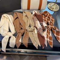 British Korean Triangle Scarf Triangular Scarf Women Plaid Headscarf Knitted Scarf Multi-functional Neckerchief Winter Scarf