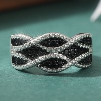 A Fashionable and Classic Cross-synthetic Zircon Women's Ring, Exquisite Festival and Banquet Jewelry