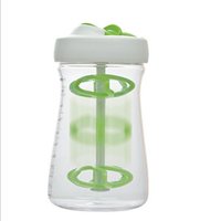 500ml Salad Dressing Bottle Leak-free BPA Free Hand Shaking Spiral Stirring Cup Green Salad Dressing Shaker Container Kitchen