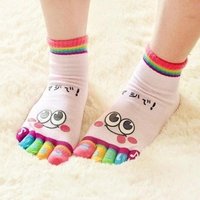 1 Pair Cute Casual Five-toed Crew Finger Show Funny Short Cartoon Cotton Smiley Bear Socks Women Items Free Shipping