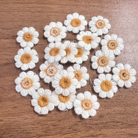 30pcs Hand-knitted Flowers Mini Flower Floral Applique Sew Patches for T-Shirts Clothes Hat Wedding Decor DIY Craft Supplies