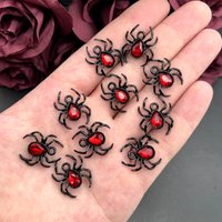 10pcs Blood Red Spider Pendant Gothic Tarantula Pendant, Wiccan, Witchy, Creepy Cute, Halloween,Handcrafted Jewelry Accessories