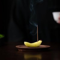 Ceramic Cute Bananas Incense Stick Holder Incense Insertion Incense Tray Home Decor Office Teahouse Living Room Ornament