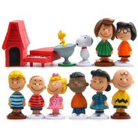 Hot selling Japan Cartoon Peanuts Snoopy Charlie Sally Woodstock Mini Figure Model Toys Miniature Cake People Collection Props