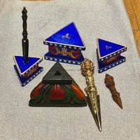 Nepalese Craft Bhutanese Hand-painted Solid Wood Applicative 30-40CM Vajra Pestle Base Stand Home Buddhist Temple Ornaments