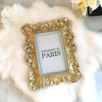 Classic vintage photo frame, wall decoration frame, minimalist home decoration display frame, 4X6 resin material photo frame