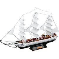 1672PCS White Swan Sailboat Building Blocks - Classic Sailing Ship Model Kit, Compatible Bricks, Adult Collection Display,