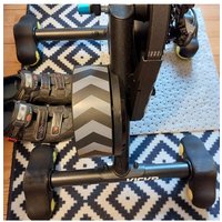 AliExpress APWIKOGER Tennis Ball Foot Pads Shock Absorbing Indoor Cycling Snap Rocker Feet Adapters for Smart Bike Trainer Home Workout Equipment