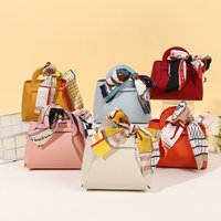 Mini sac à main en cuir avec ruban à nœud, sacs cadeaux, boîte d'emballage de bonbons, sac d'emballage, sacs de Distributions, boîte à bonbons pour cadeaux de mariage, 5 pièces