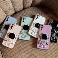 6D Plating Astronaut Fold Stand Holder Case For Samsung Galaxy S25 Ultra S24 S23 FE S22 Plus S21 S20 Ultra Back Cover Funda S25