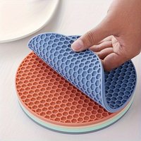 6pcs Round Silicone Insulated Table Mats - Solid Color Coasters, Non-Slip Pot Mats, Household Bowl Mats - Kitchen Supplies