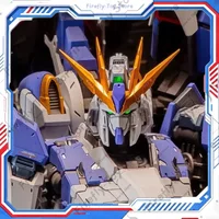 IN STOCK Minerva Hobby Head Carving Hi-ν For Mg Assembly Model Kit Rx-93-ν2 Head Model With Lamp Toy Mecha Model Head Toys Gift