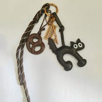 Classic Cute PU Leather Cat Shape Keychain Pendant Lovely Car Key Ring Bag Charm Phone Pendant Trinket Key Ring Accessories