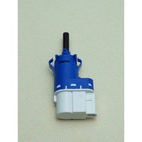 30773936 Car Vehicle diagnostic system brake switch For Volvo S60 S80 V60 V70 XC90 XC70 2008 2009 2010 2012 2013 2014 Auto Parts